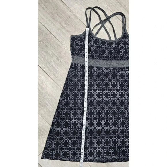 SOYBU Strappy Sun Dress Built in Bra Black Gray Size‎ Medium Geometric Print - Picture 5 of 7
